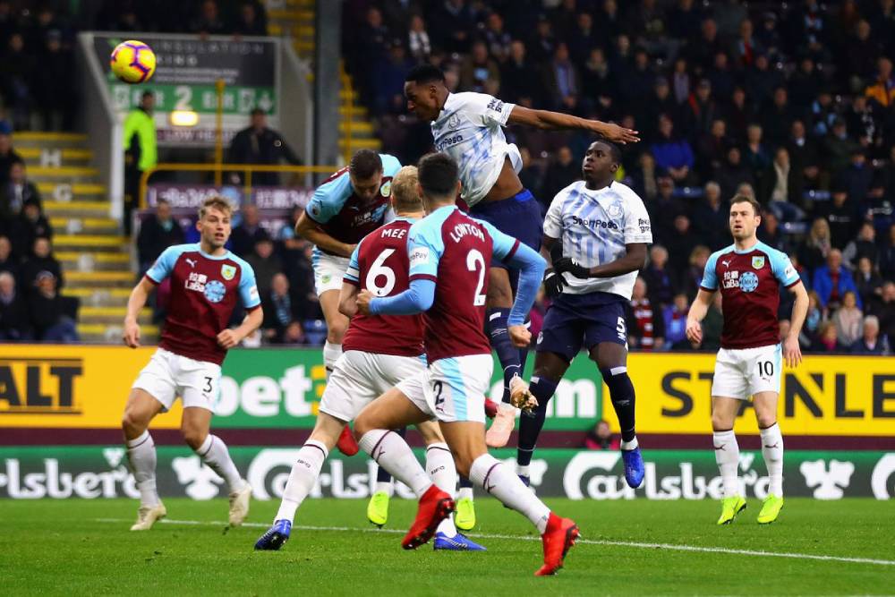 Soi kèo bóng đá Everton vs Burnley – Ngoại hạng Anh – 26/12/2019 (Dubai)