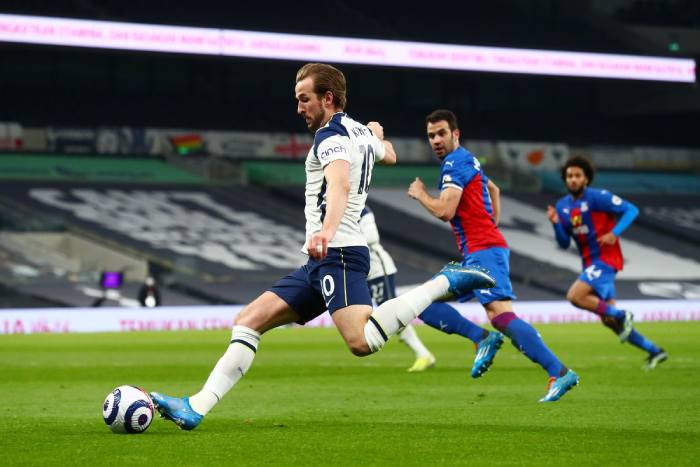 Soi kèo bóng đá Tottenham vs Crystal Palace – Ngoại hạng Anh – 06/05/2023