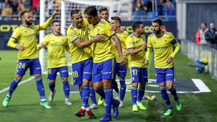 Soi kèo bóng đá Cadiz vs Deportivo Alaves – VĐQG Tây Ban Nha – 15/08/2023